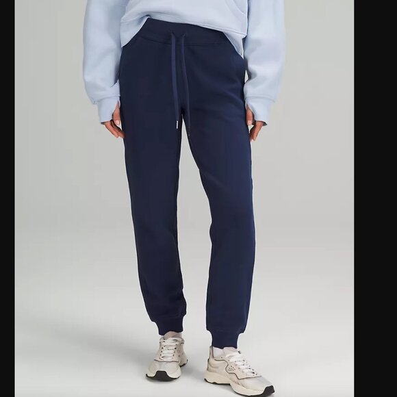 Scuba Set High-Rise Jogger size 8 and Scuba Hoodie in Night Sea Blue - Picture 9 of 10